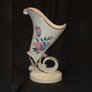 Vintage 8"  Spaulding Floral "Cornucopia-Horn Of Plenty" Gold Gilted Vase